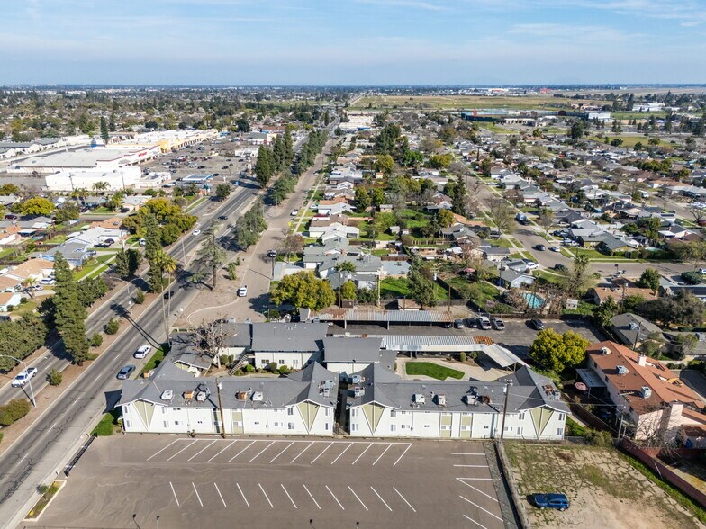 More Photos Of 3830-3850 E Ashlan Ave, Fresno Apartments For Sale