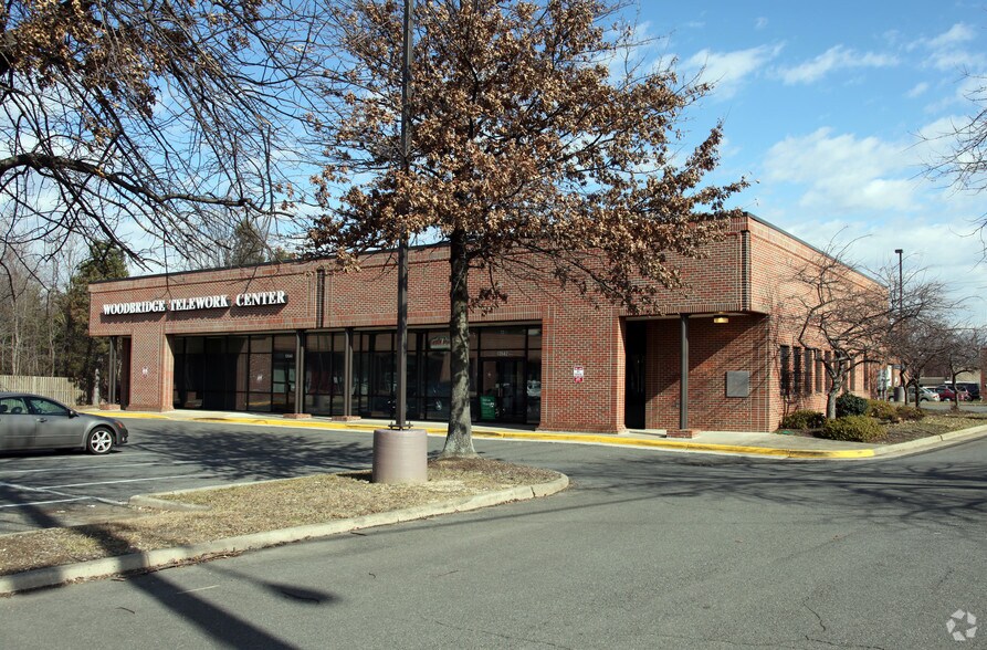 More Photos Of 13550 Minnieville rd, Woodbridge Unknown For Lease