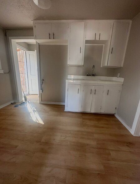 More Photos Of 1144 E Yuma St, Phoenix Multifamily For Sale