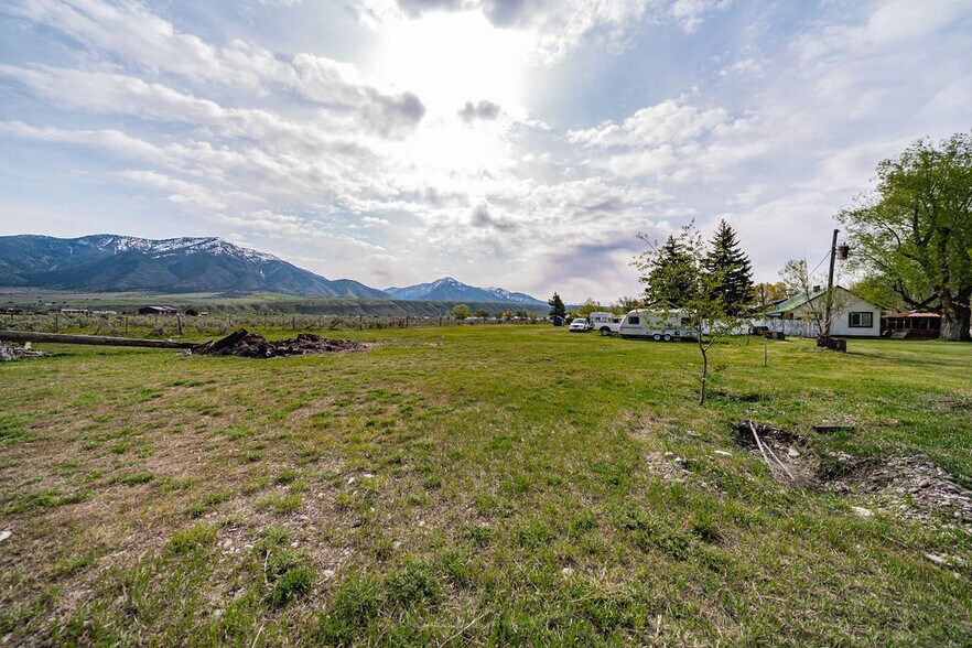 More Photos Of 3427 Swan Valley Hwy, Irwin Hotel For Sale