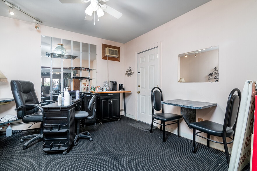 More Photos Of 1824 Warwick Ave, Warwick Storefront For Sale