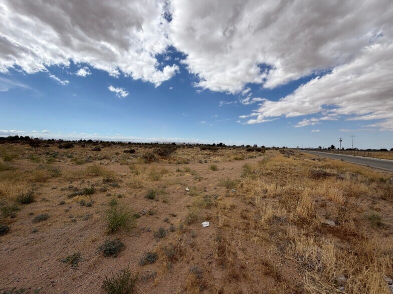 More Photos Of Barlett Ave, Adelanto Land For Sale