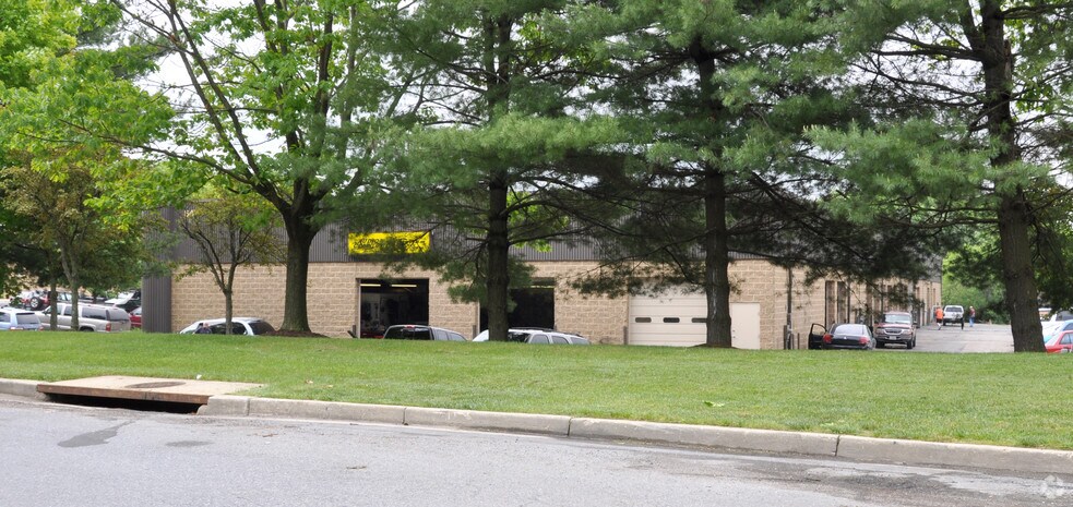 More Photos Of 6400-6470 Dobbin Center Way, Columbia Auto Repair For Lease