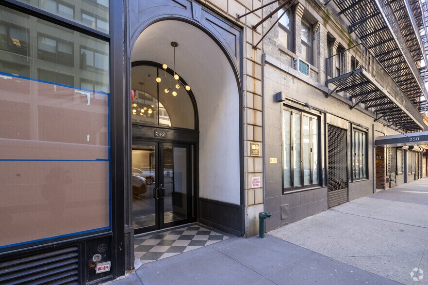 More Photos Of 242 W 27th St, New York Office For Sale
