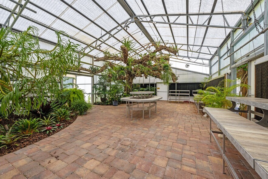 More Photos Of 11901 Fort King Hwy, Thonotosassa Winery Vineyard For Sale