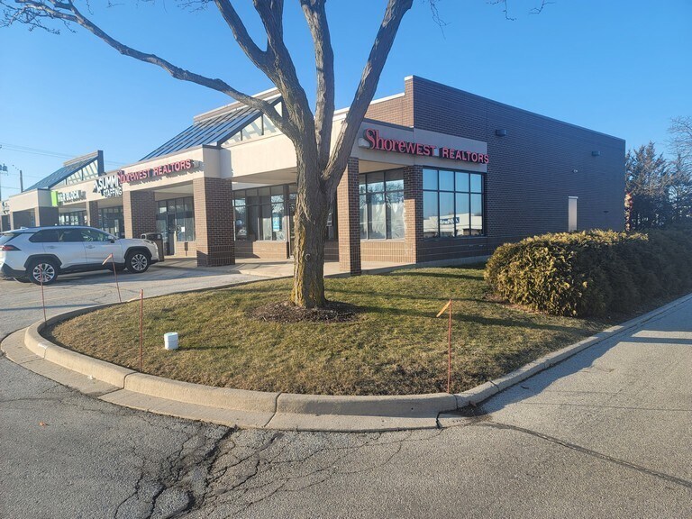 More Photos Of 5910-5960 75th St, Kenosha Unknown For Lease