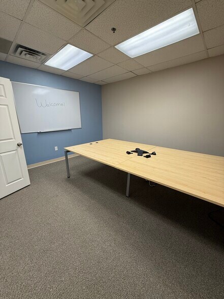 More Photos Of 4220 N 20th Ave, Phoenix Medical For Lease