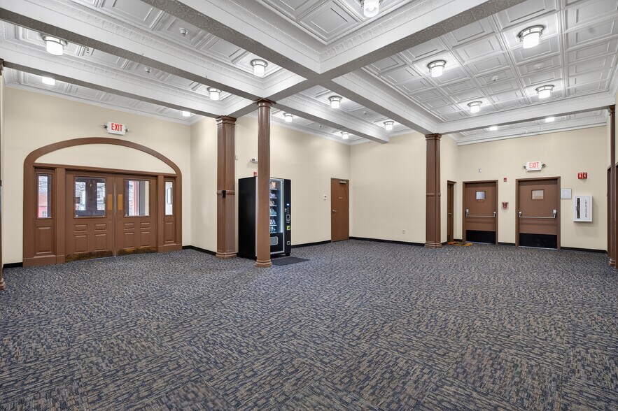 More Photos Of 27 Washington St, Westfield Apartments For Sale