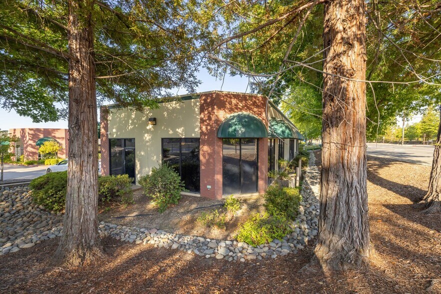 More Photos Of 8203 Sierra College Blvd, Roseville Office For Sale