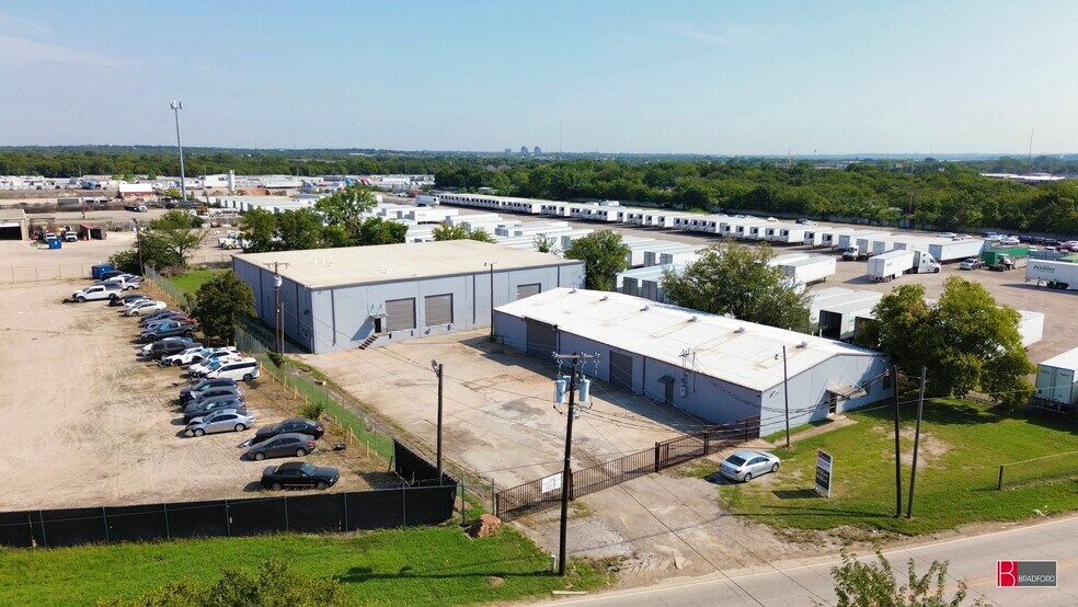 Primary Photo Of 5251-5255 Wilbarger St, Fort Worth Warehouse For Sale