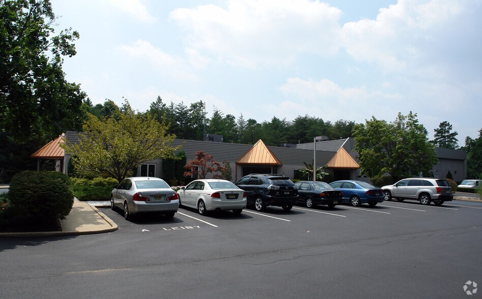 More Photos Of 1 Dutchtown Rd, Voorhees Flex For Sale