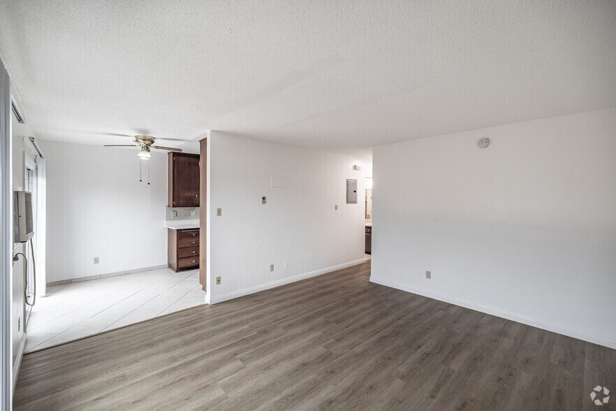 More Photos Of 6851 Dale St, Buena Park Apartments For Sale