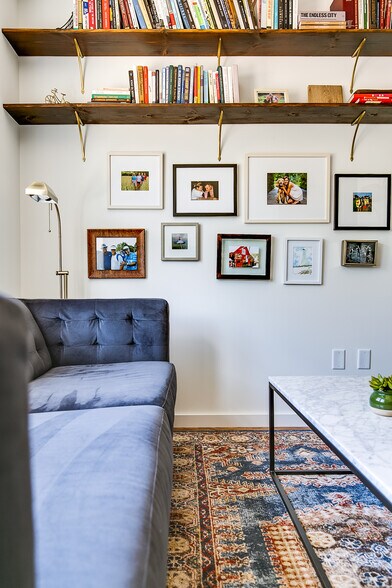 More Photos Of 423-441 NW 23rd St, Oklahoma City Movie Theatre For Lease