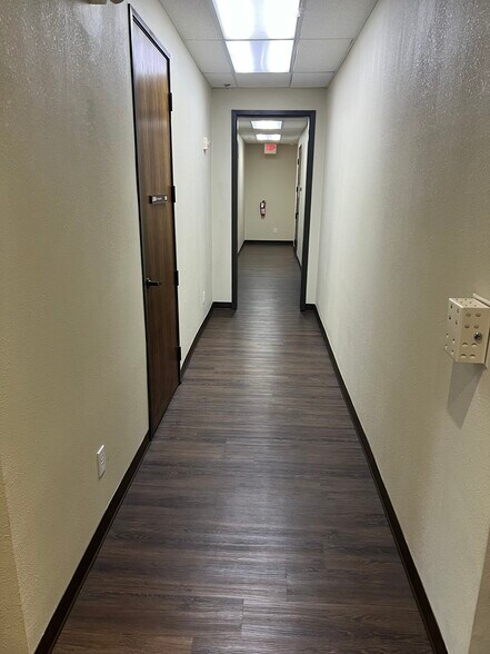 More Photos Of 2300 W White Ave, McKinney Medical For Sale