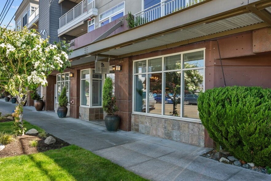 More Photos Of 6042 Seaview Ave NW, Seattle Apartments For Sale