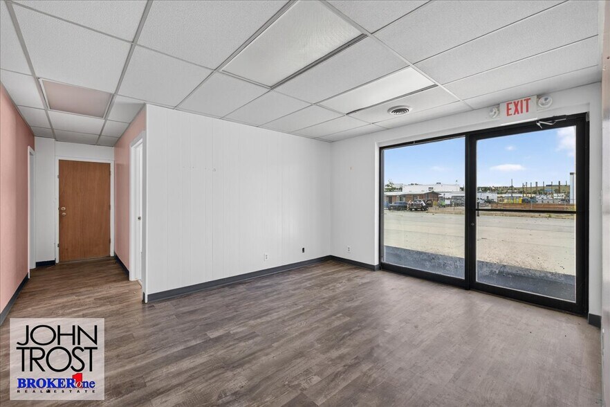 More Photos Of 195 Pronghorn St, Casper Office For Lease