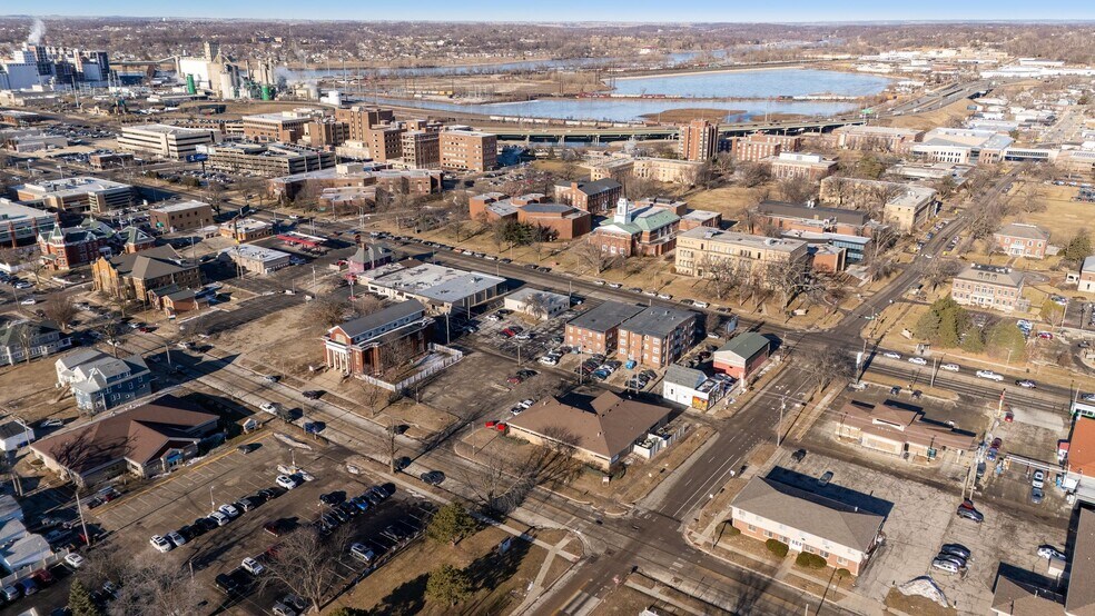 More Photos Of 1229 1st Ave SE, Cedar Rapids Office For Lease