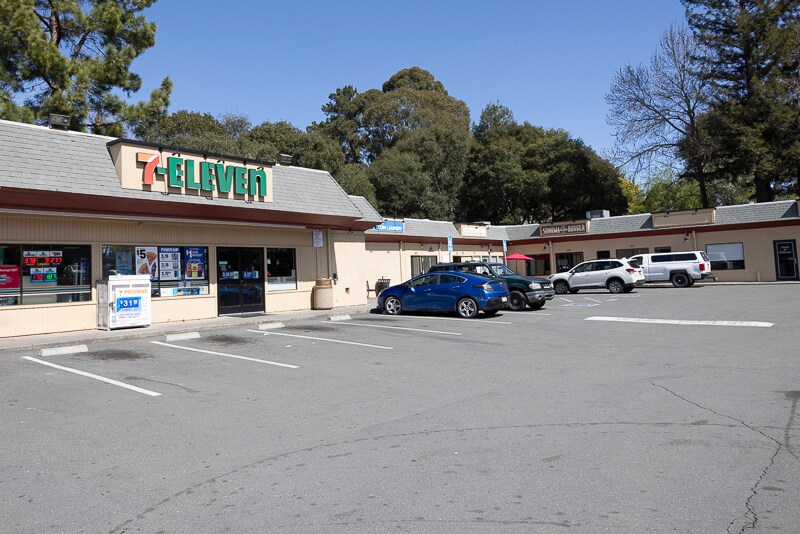 More Photos Of 175 Pleasant Hill Ave N, Sebastopol Freestanding For Lease