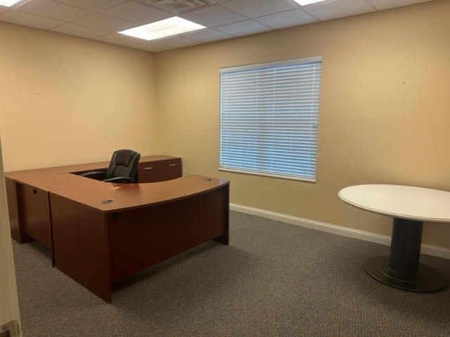 More Photos Of 7357 E Kemper Rd, Cincinnati Office For Sale