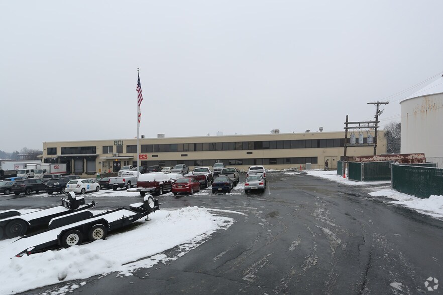 More Photos Of 801 Spangler Rd, Camp Hill Manufacturing For Lease