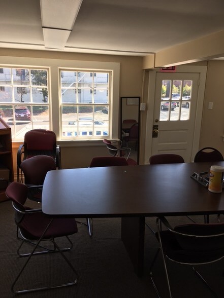 More Photos Of 916 W Morgan St, Raleigh Office For Lease