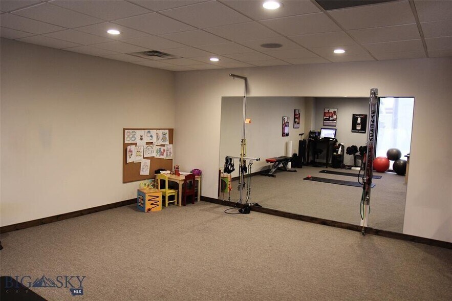 More Photos Of 1554 Harrison Ave, Butte Office For Sale