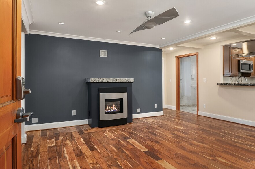 More Photos Of 1510 NE 170th St, Shoreline Apartments For Sale