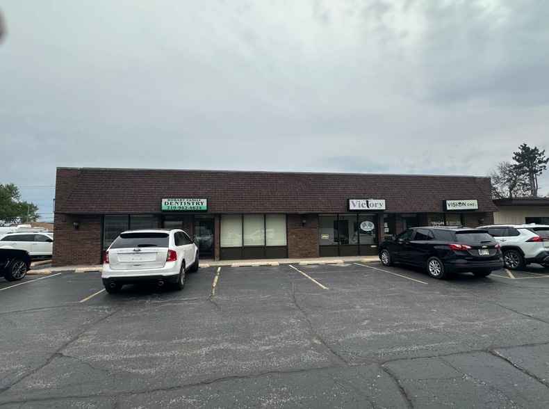 More Photos Of 409 N Wisconsin St, Hobart Office For Sale