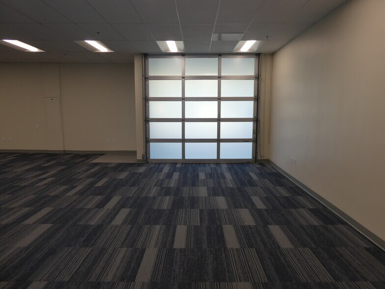 More Photos Of 6100-6120 San Fernando Rd, Glendale Office For Sale