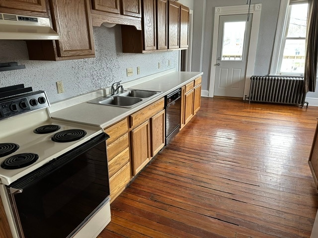 More Photos Of 118 W Lake St, Lake Mills General Retail For Sale