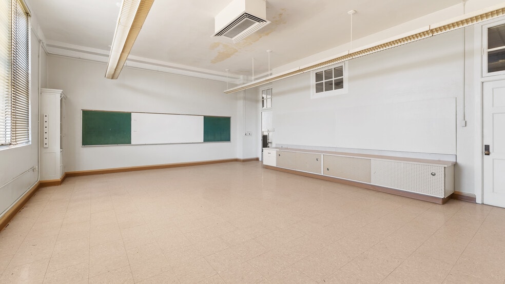 More Photos Of 14905 Oak St, Hosston Schools For Sale