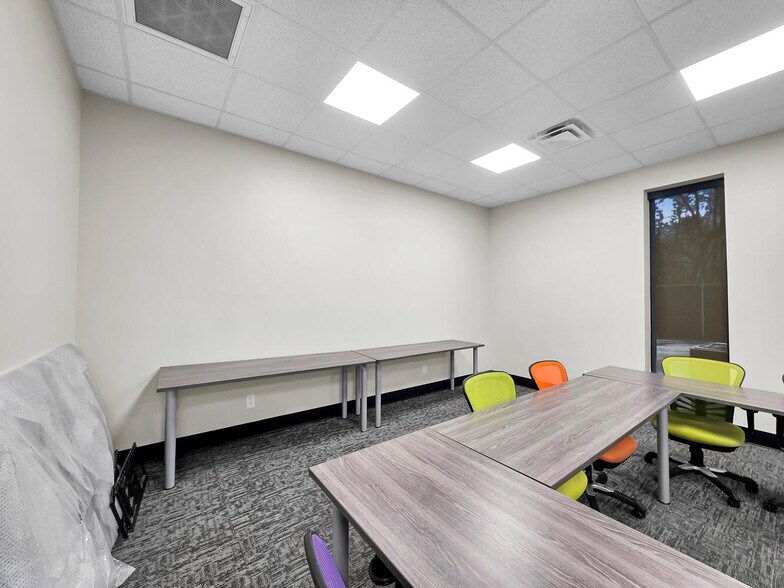 More Photos Of 3410 I-10 W, Orange Office For Sale