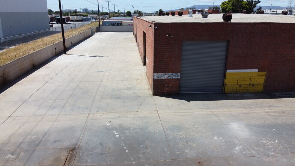 More Photos Of 1201 W Jon St, Torrance Service For Lease