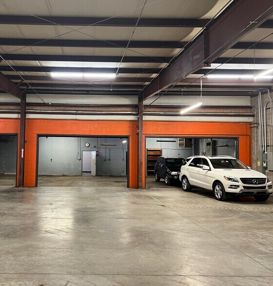 More Photos Of 1711 N Sheridan Rd, Tulsa Manufacturing For Sale