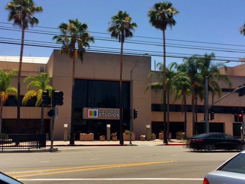 More Photos Of 3000 W Alameda Ave, Burbank Movie Radio TVStudio For Lease