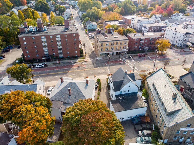 More Photos Of 786 Mount Auburn St, Watertown Funeral Home For Sale