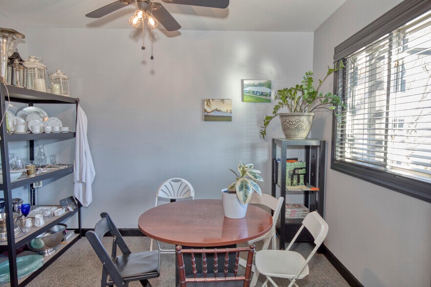 More Photos Of 4403 Ironbound Rd, Williamsburg Flex For Sale