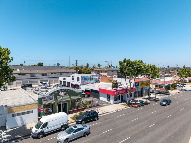 More Photos Of 17007-17009 Hawthorne Blvd, Lawndale Storefront Retail Office For Sale