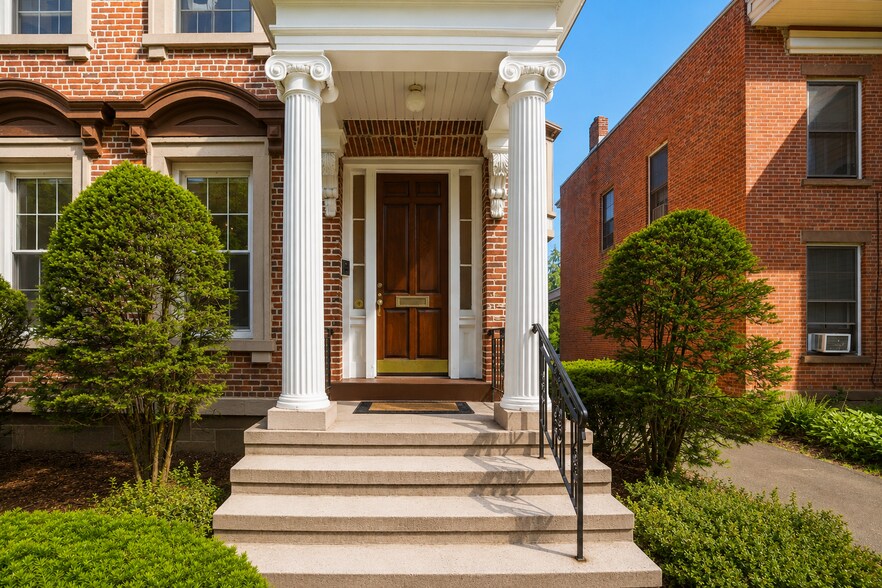 More Photos Of 445 Orange St, New Haven Office For Sale