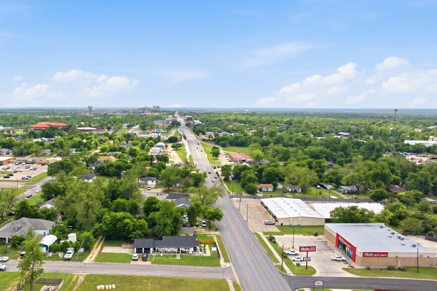 More Photos Of 201 S 31st St, Temple General Retail For Sale