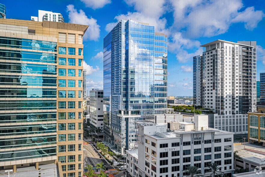 Primary Photo Of 201 E Las Olas Blvd, Fort Lauderdale Office For Lease