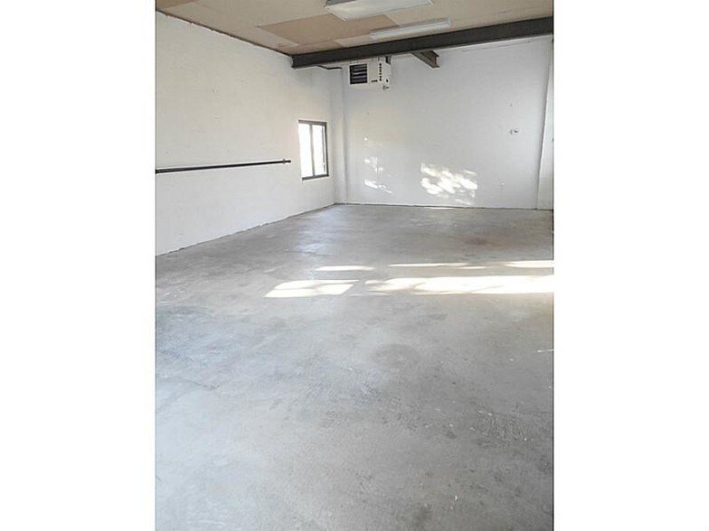 More Photos Of 700-710 Lebanon Rd, West Mifflin Warehouse For Sale