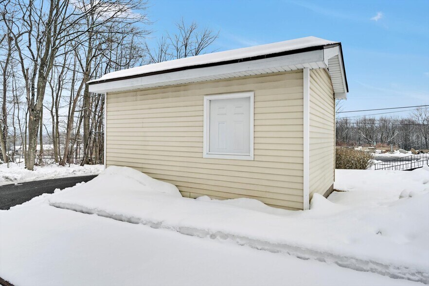 More Photos Of 780 Claremont Ave, Tamaqua Office For Sale