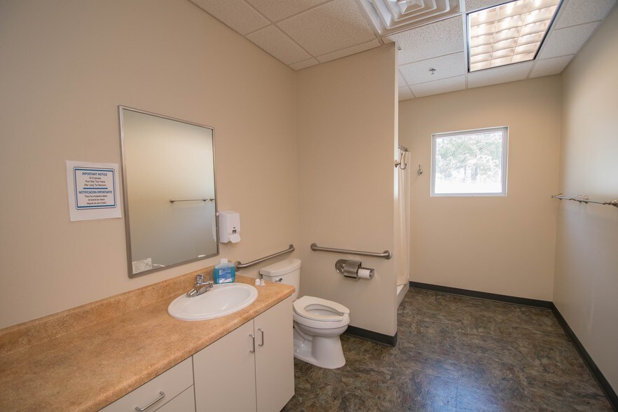 More Photos Of 3320 Old Jefferson Rd, Athens Office For Sale