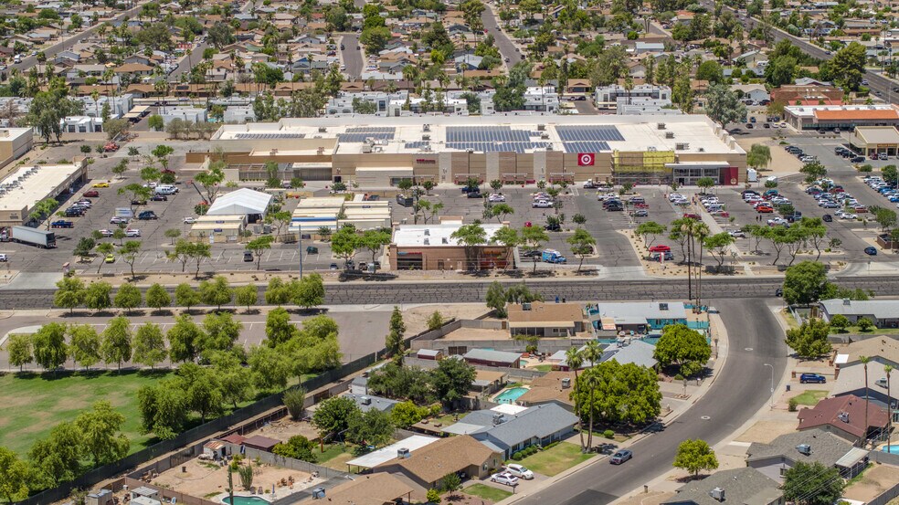 More Photos Of 10240 N 43rd Ave, Glendale Freestanding For Lease