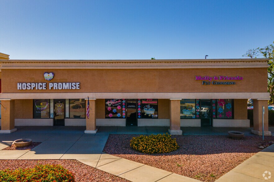 More Photos Of 12211-12213 W Bell Rd, Surprise Office For Lease
