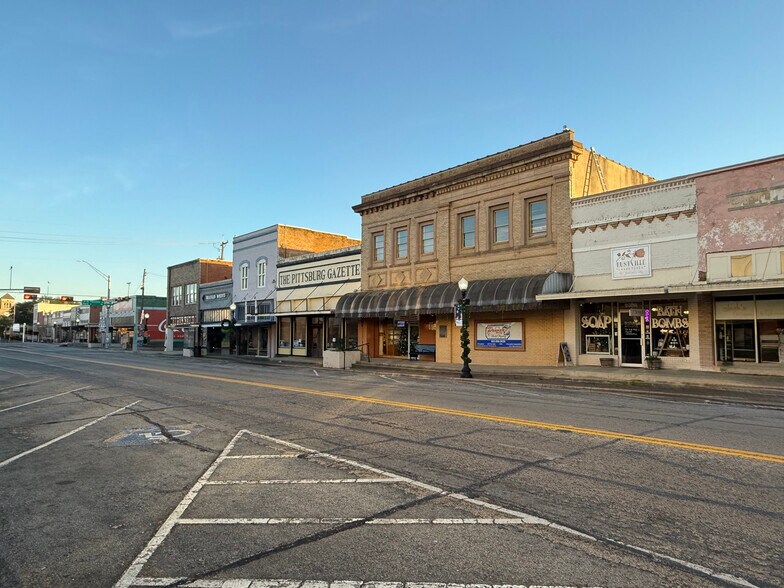 More Photos Of 112 Quitman St, Pittsburg General Retail For Sale
