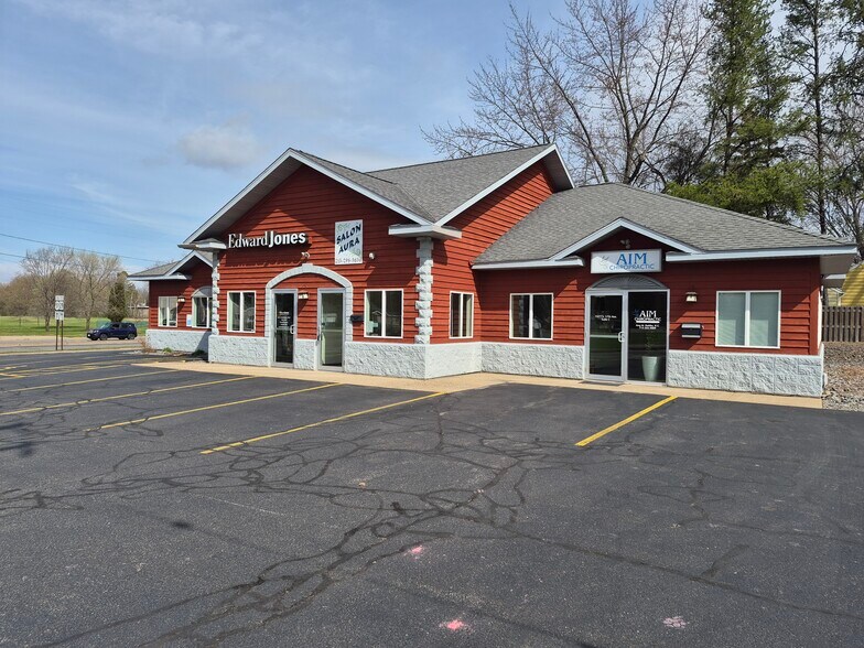 More Photos Of 1027 S 17th Ave, Wausau Freestanding For Lease