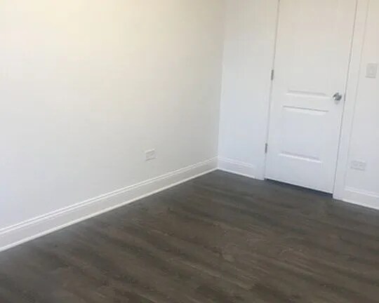 More Photos Of 1522-1524 N Ashland Ave, Chicago General Retail For Sale