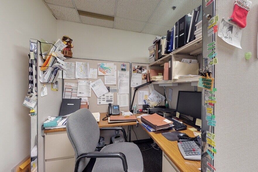 More Photos Of 2 Forest Ave, Oradell Medical For Sale